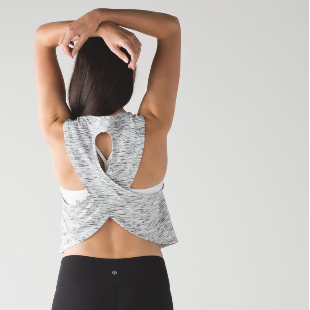 Lululemon Fast as Light Tank Size 4